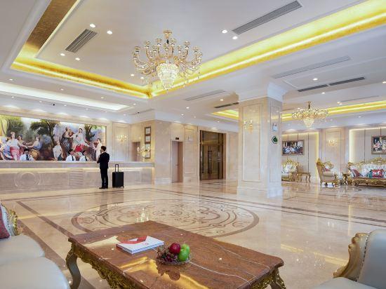 Vienna International Hotel (Guangzhou North Railway Station Branch) 8/35
