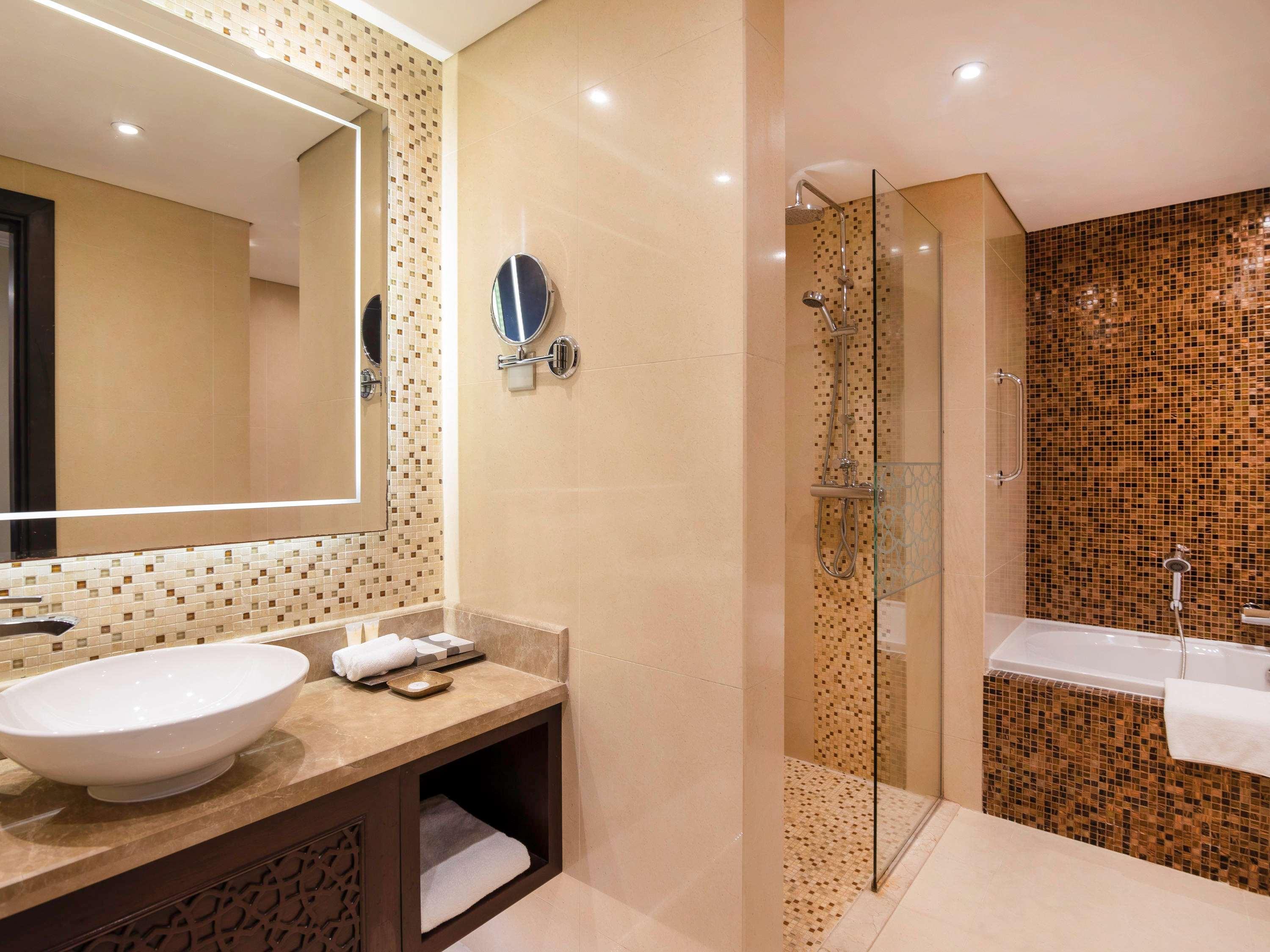جناح بسرير كينج، Pullman Al Marjan Island Resort 2/2