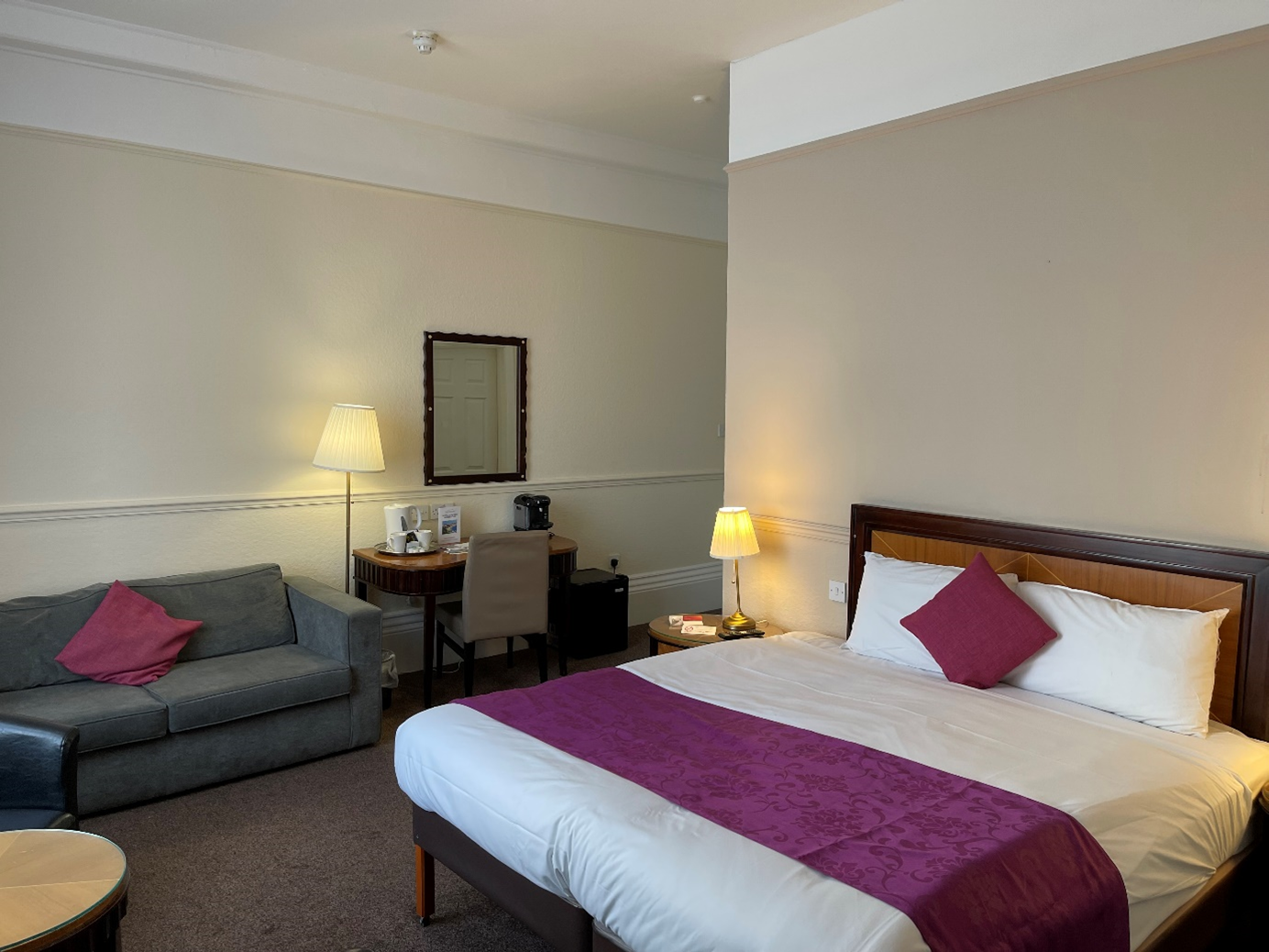 Room, King Bed, Sea View
