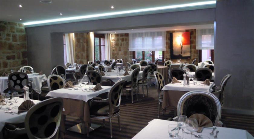 HOTEL-RESTAURANT LE REGAL 30/41