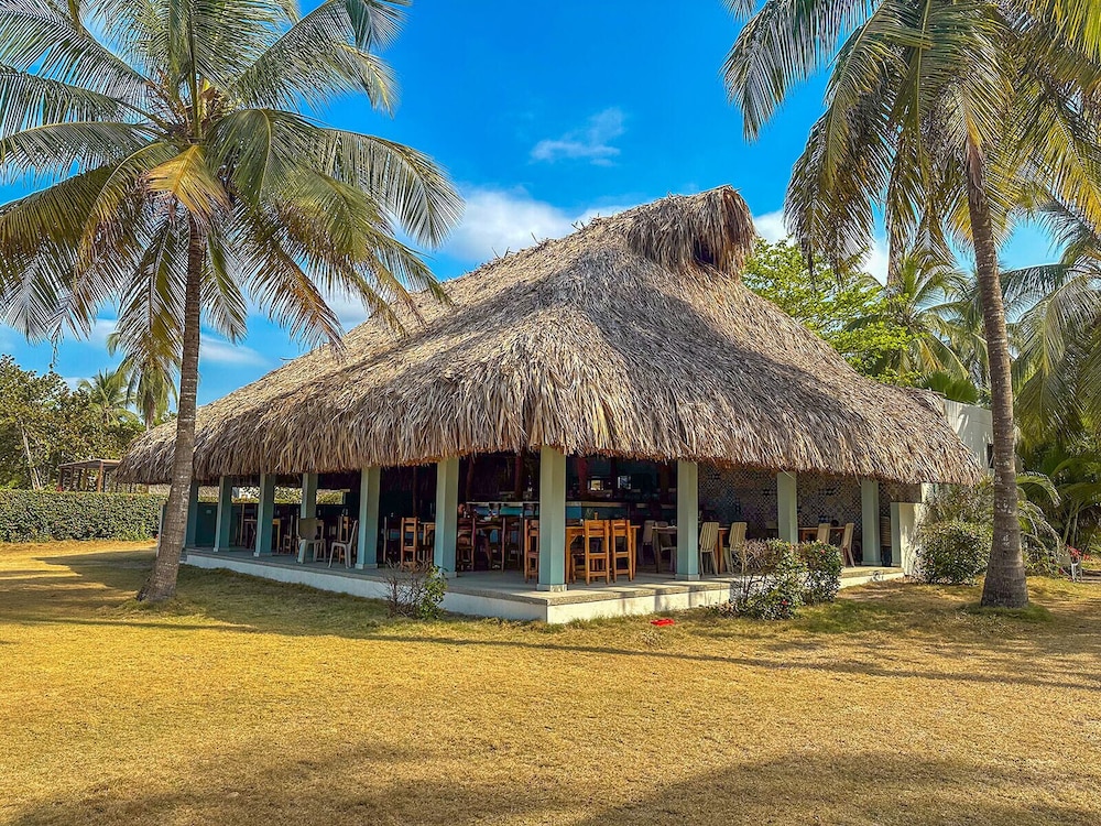 HUKUMEIZI HOTEL 2/50