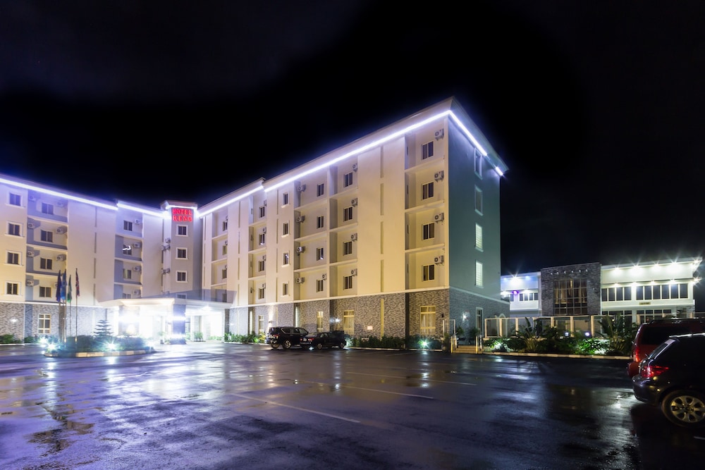 Hotel Reno 11/50