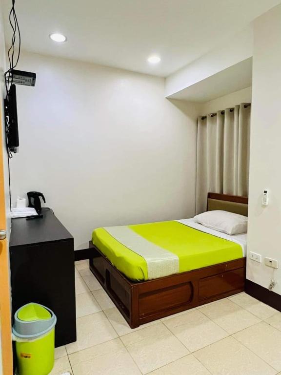 Park Avenue Residence Inn &amp; Suites 16/27