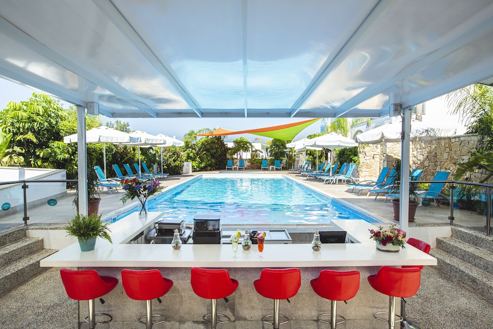 Latchi Escape Hotel and Suites 62/64