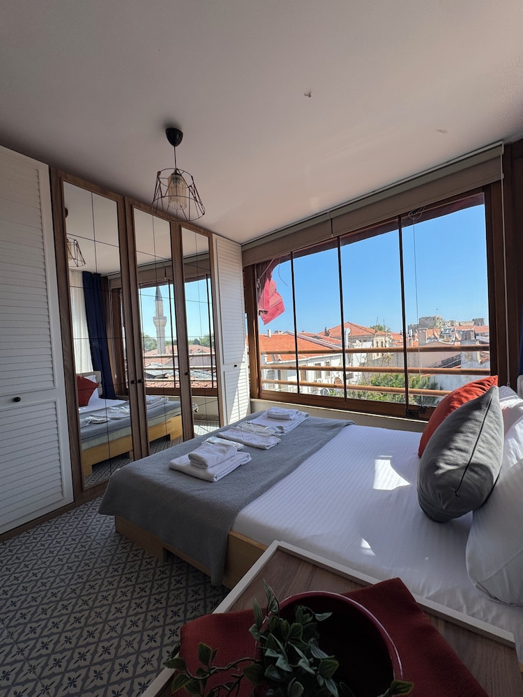 Nirvana Otel Bozcaada 28/50