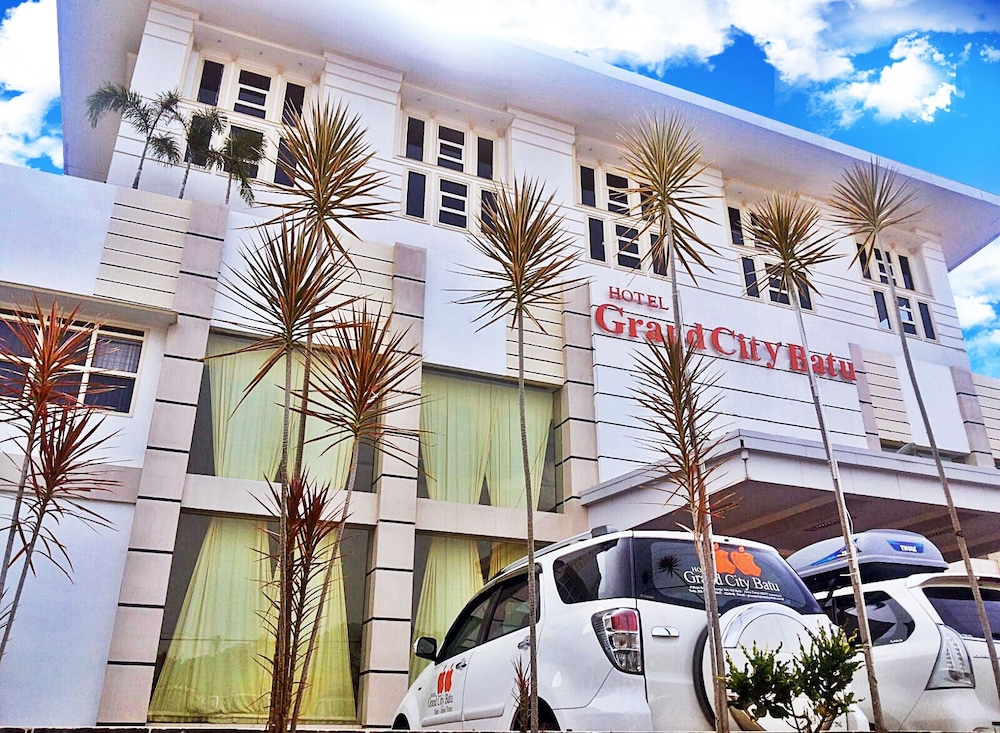 Grand City Batu Hotel 1/23