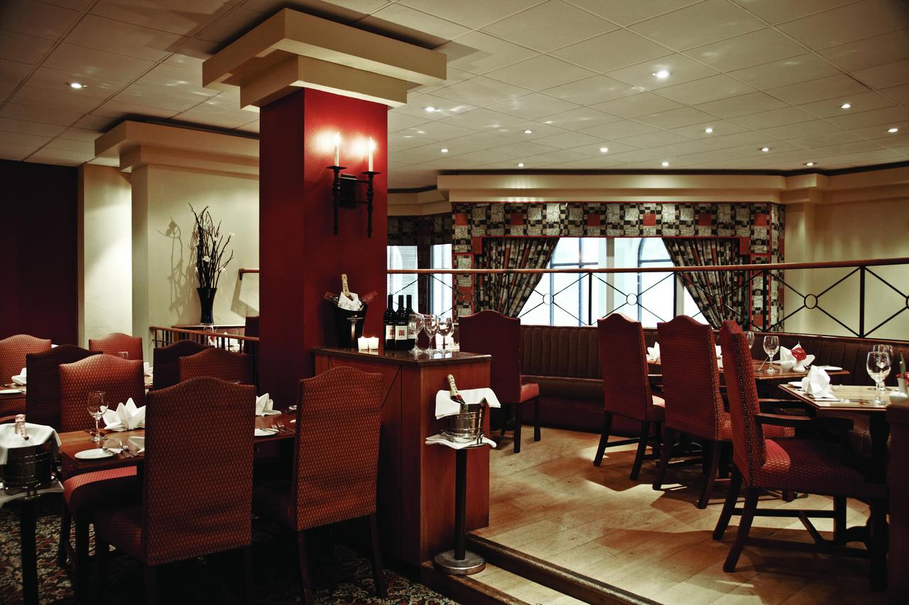 Copthorne Hotel Effingham Gatwick 27/38