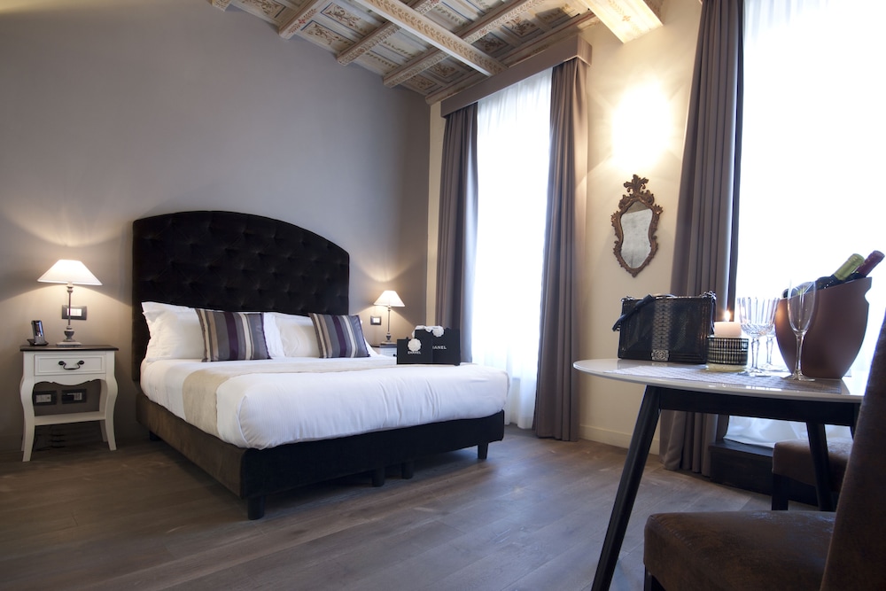 Le Suite Del Barone 20/56