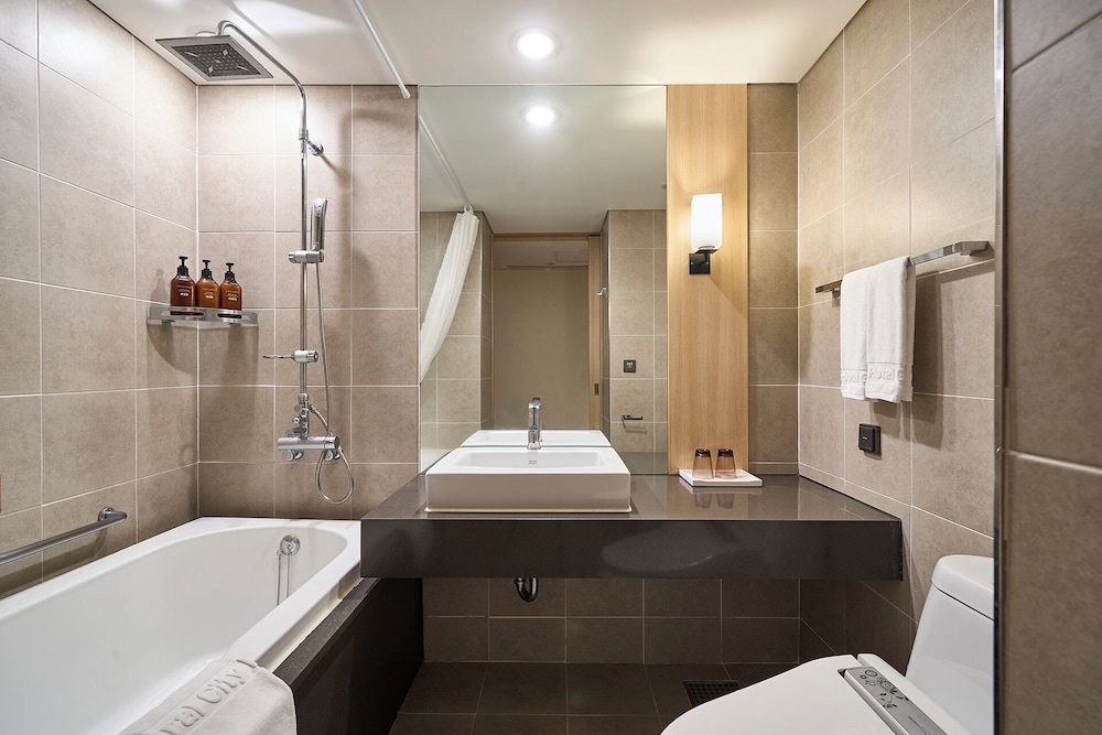 JEJU CENTRAL CITY HOTEL 44/50