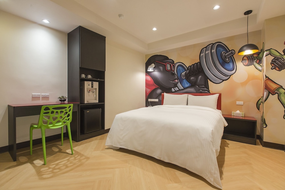 The Young Hotel Taoyuan 6/32