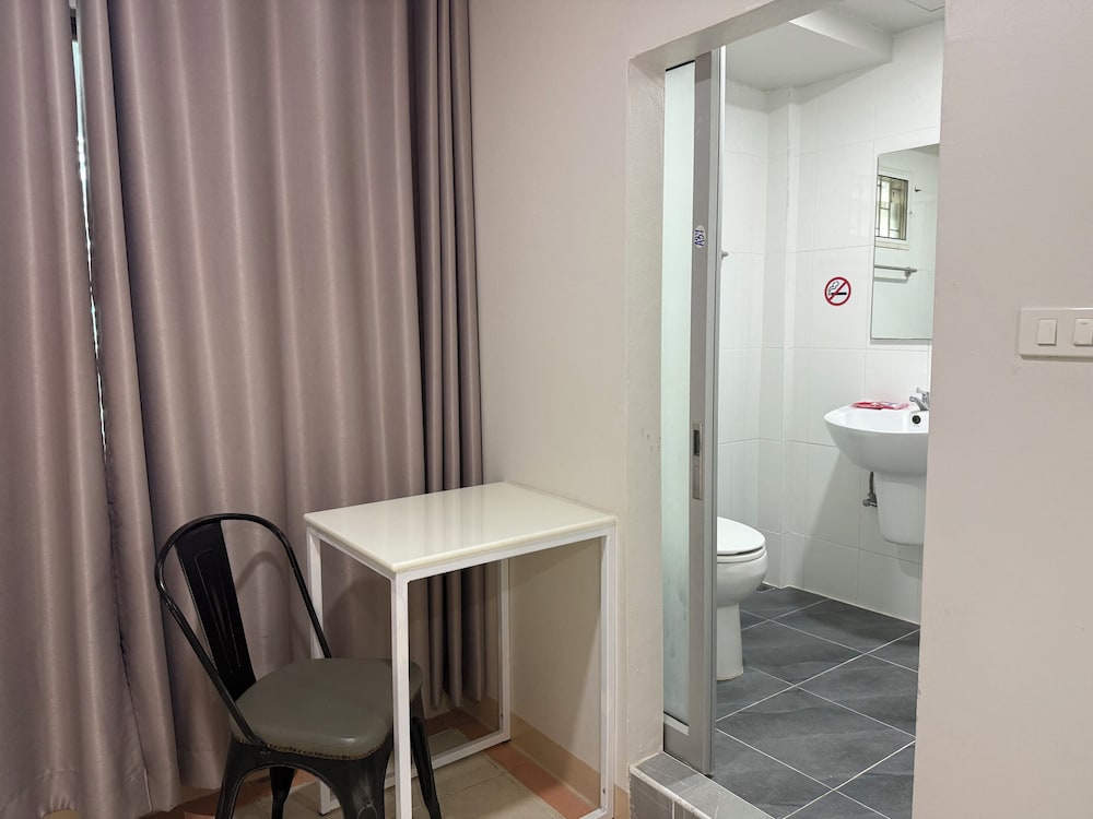 Bed By Boat Hotel & Apartment 51/60