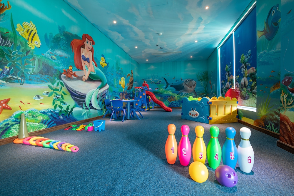 Sala Danang Beach Hotel 65/75