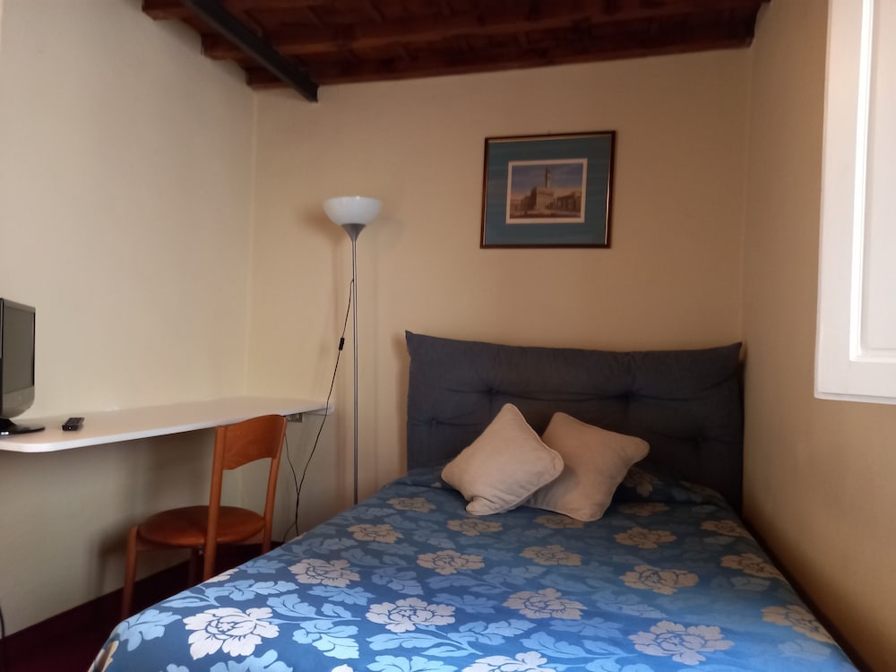 Tourist House 35/73