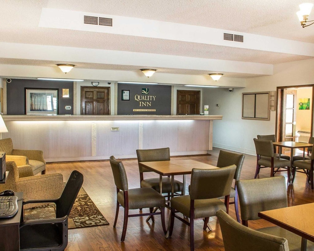Quality Inn Tulsa Central 35/45