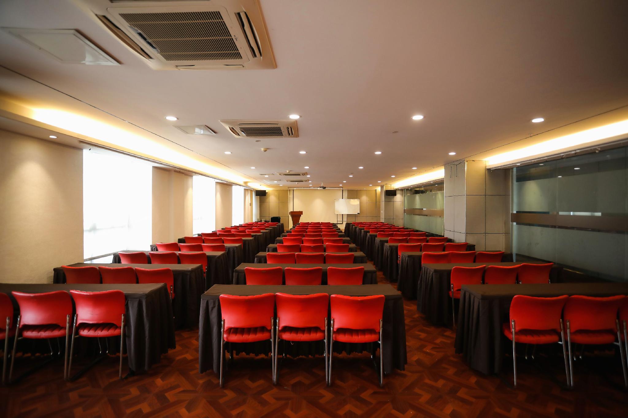Homeinn Superior Hotel(Hefei South High Speed Railway Station 22/28