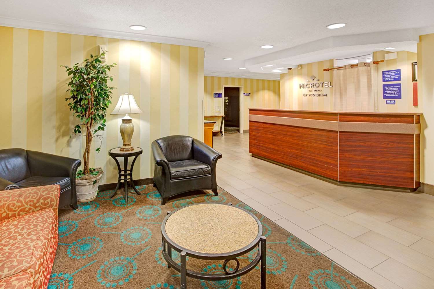 Microtel Inn and Suites by Wyndham Atlanta Airport 8/25