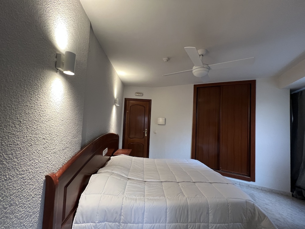 Hostal La Embajada 2/49