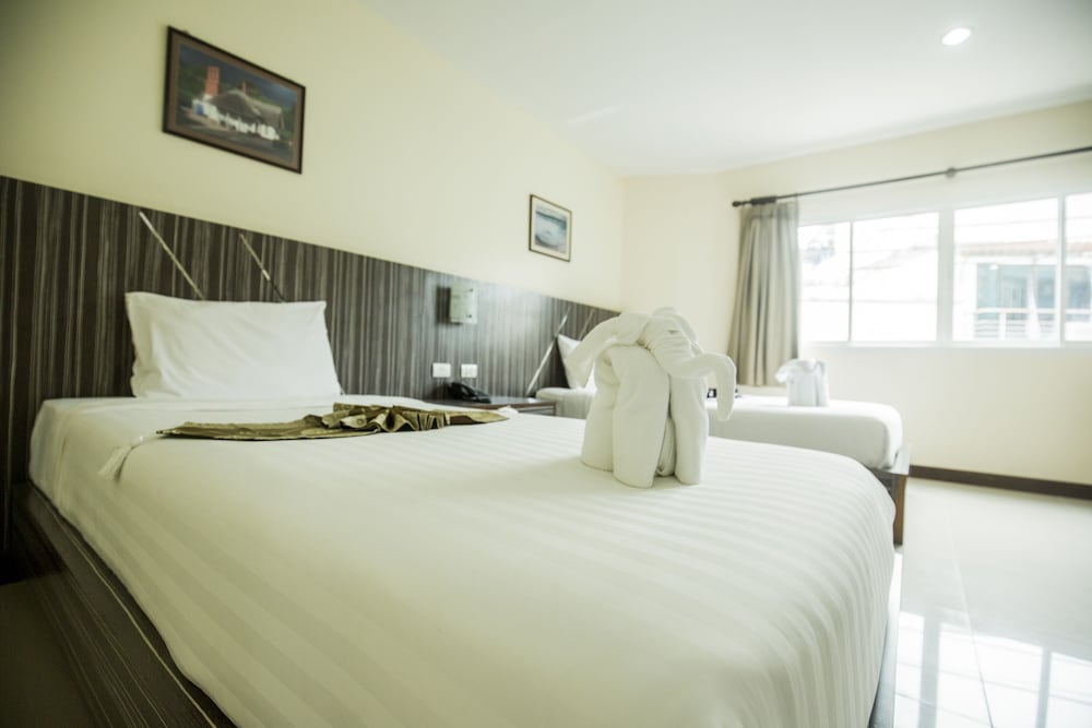 The Cocoon Patong 15/50