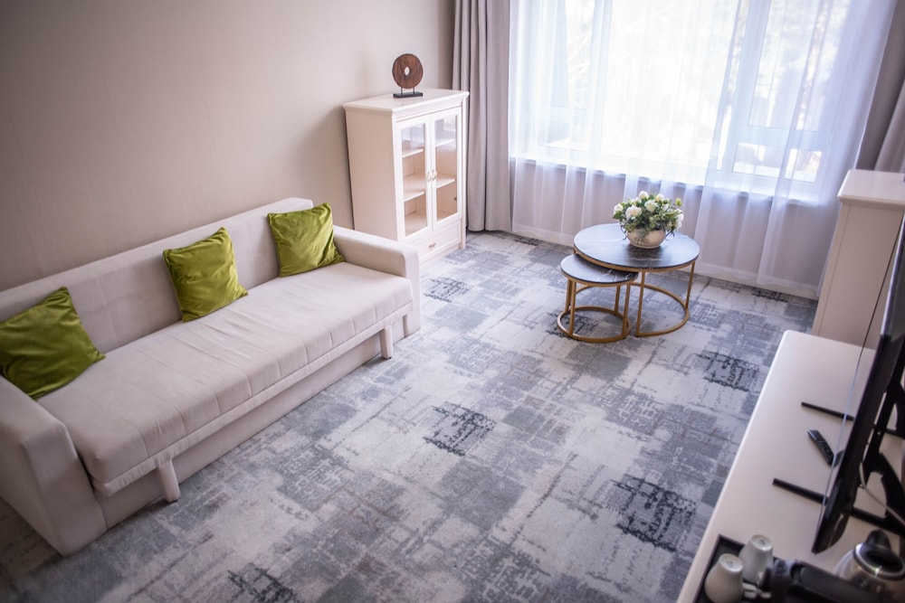 Hotel Carpathia 56/68