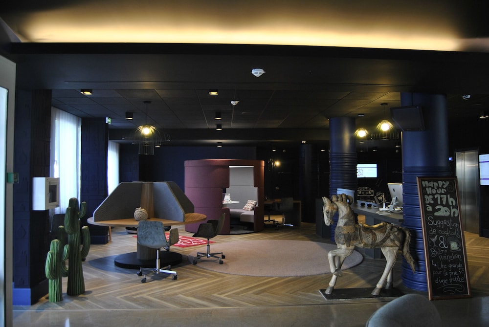 Mercure Chateau De Fontainebleau 48/76