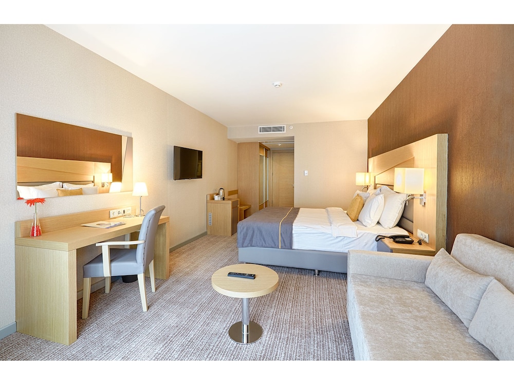 Kordon Hotel Cankaya 10/61