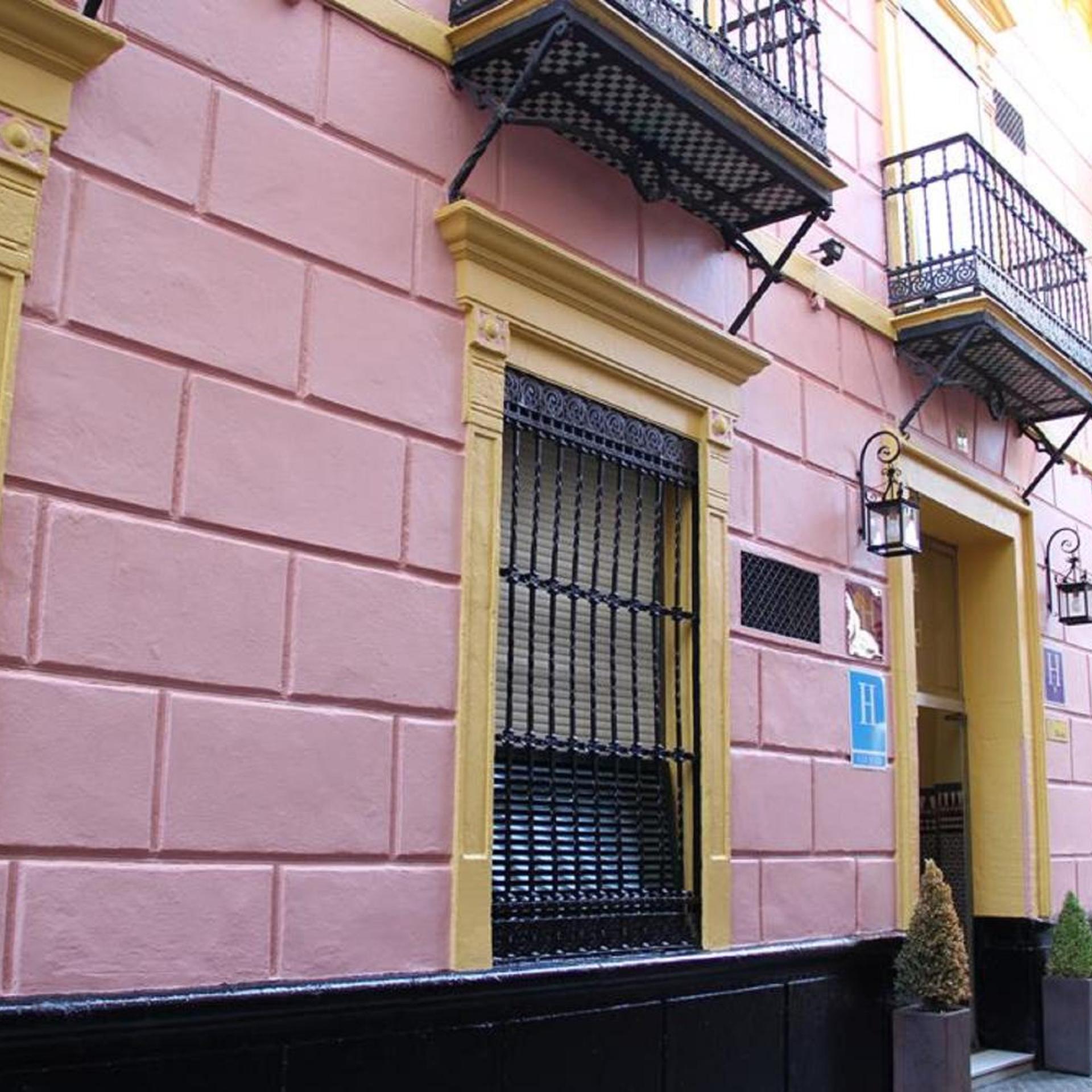 Zaida Hotel 1/50