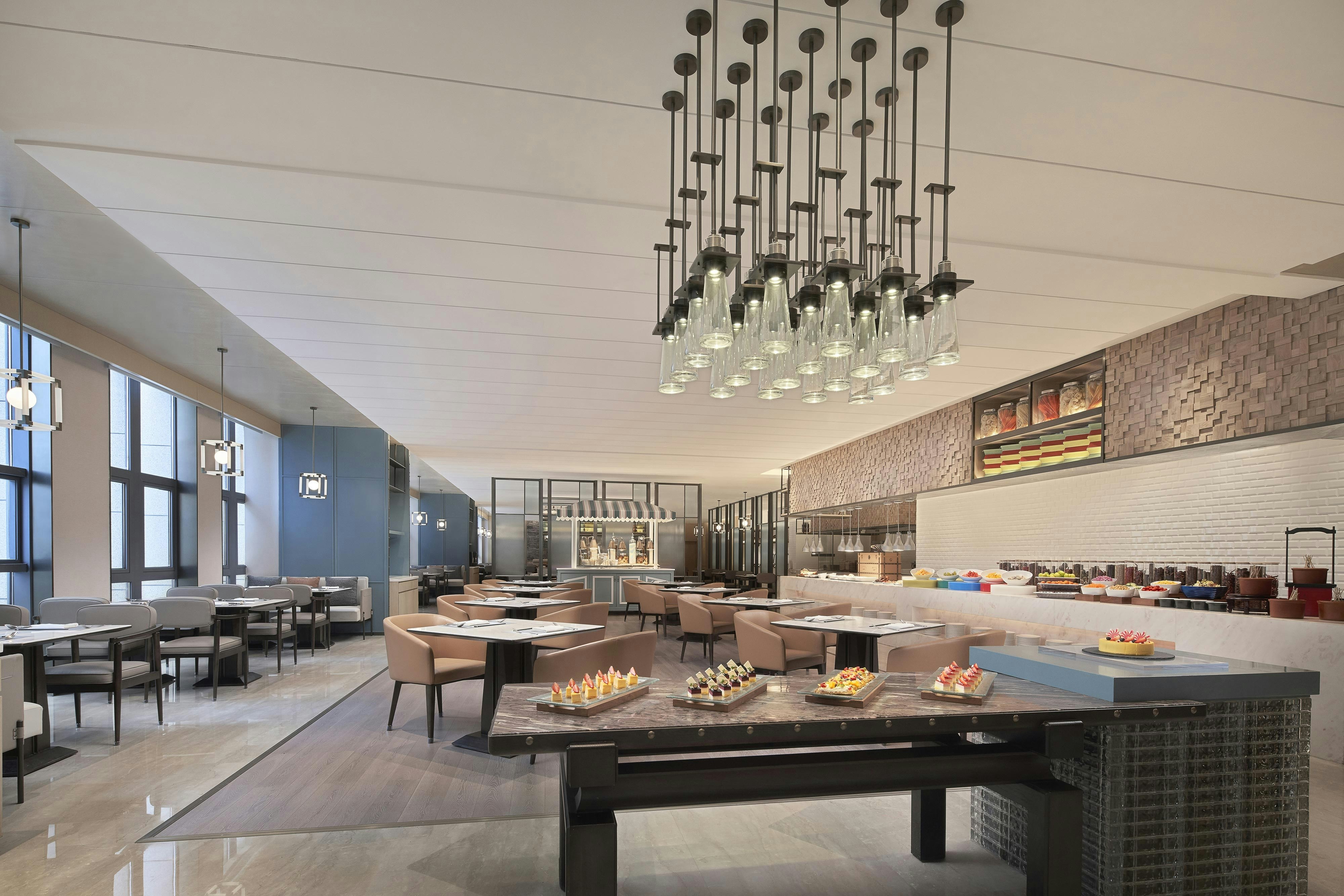 Four Points by Sheraton Guiyang, Huaxi 6/17