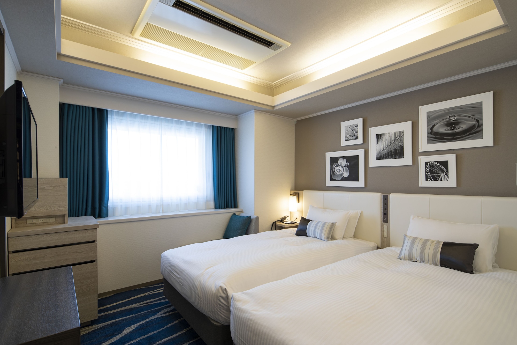 CASUAL, TWIN BEDS