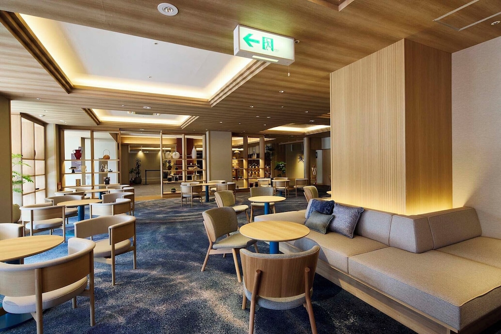 Hotel Urashima 36/55