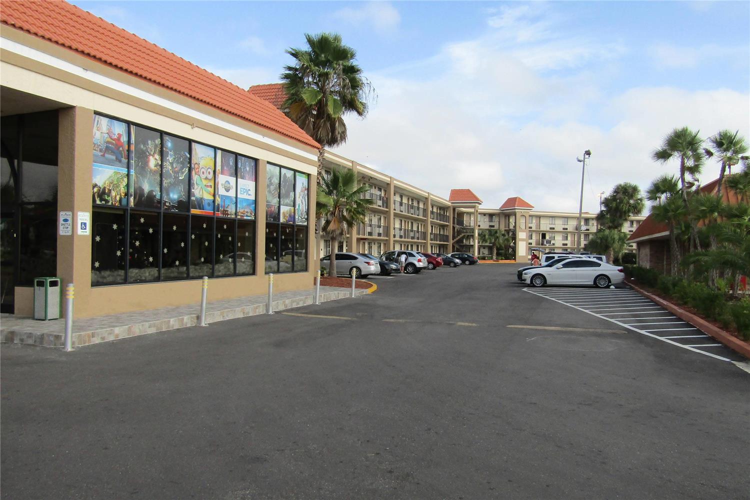 Quality Inn & Suites Kissimmee near Main Gate 36/41