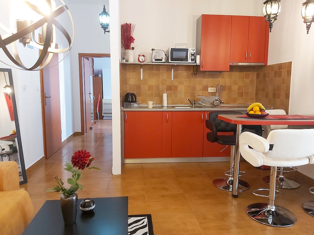 Adria Apartments photo5