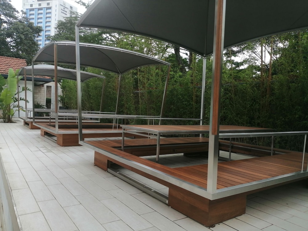 Longonot Place Serviced Apartments - Nairobi, City Centre CBD 3/60