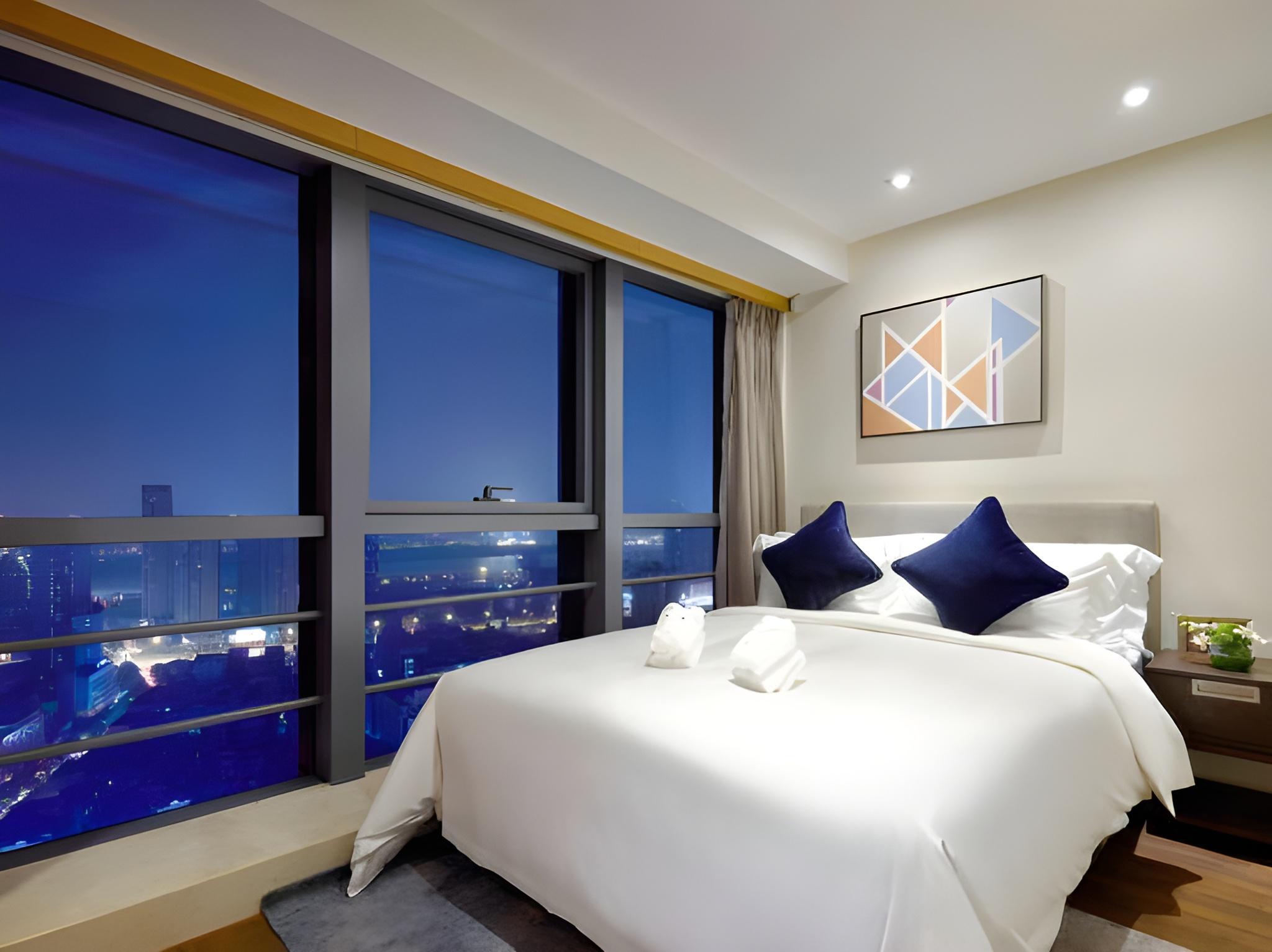 2 Bedrooms, Deluxe, Suite, 1 Double and 1 Single Bed, Washing Machine, Kitchen, Panoramic Floor