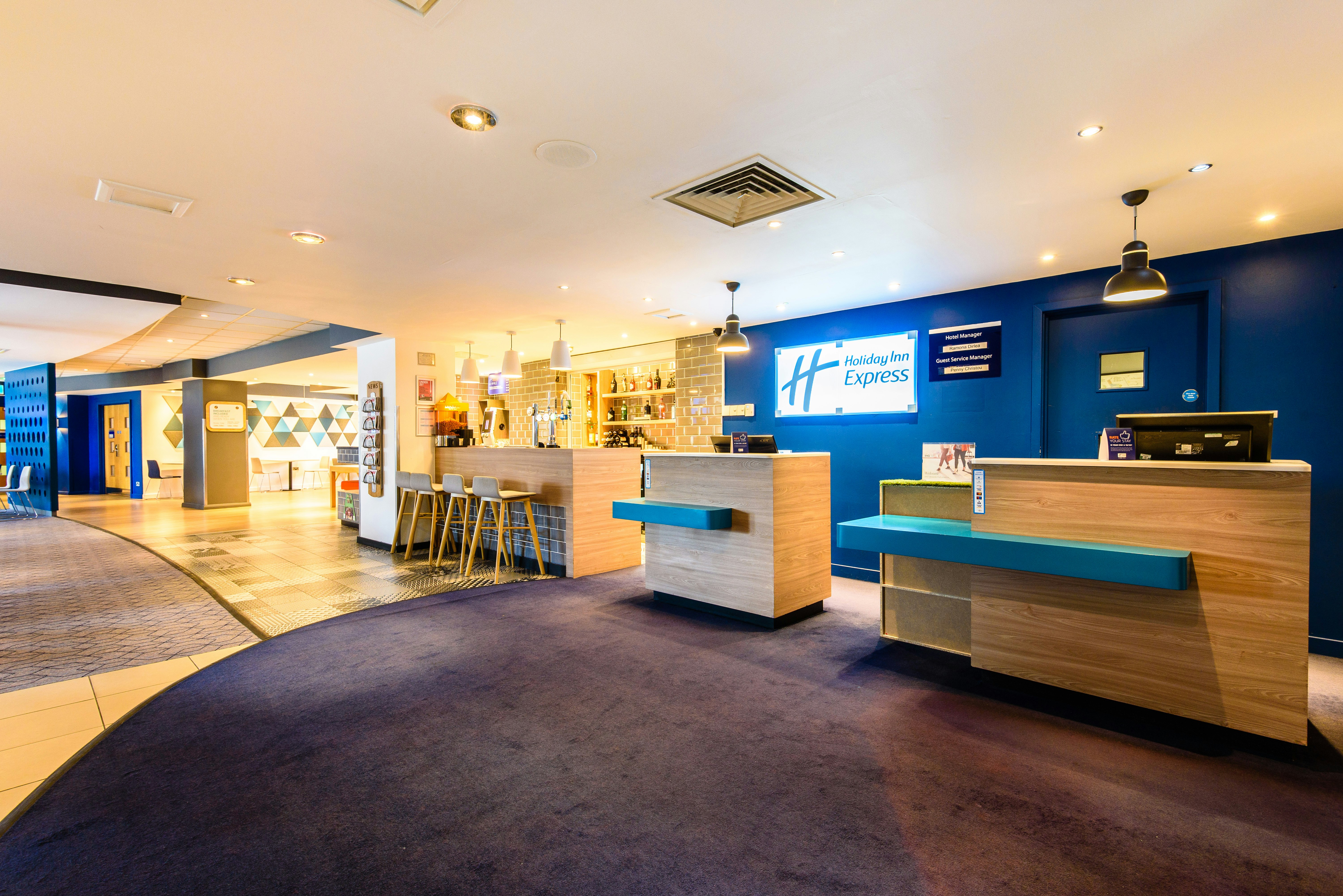 Holiday Inn Express Portsmouth Gunwharf Quays 18/56