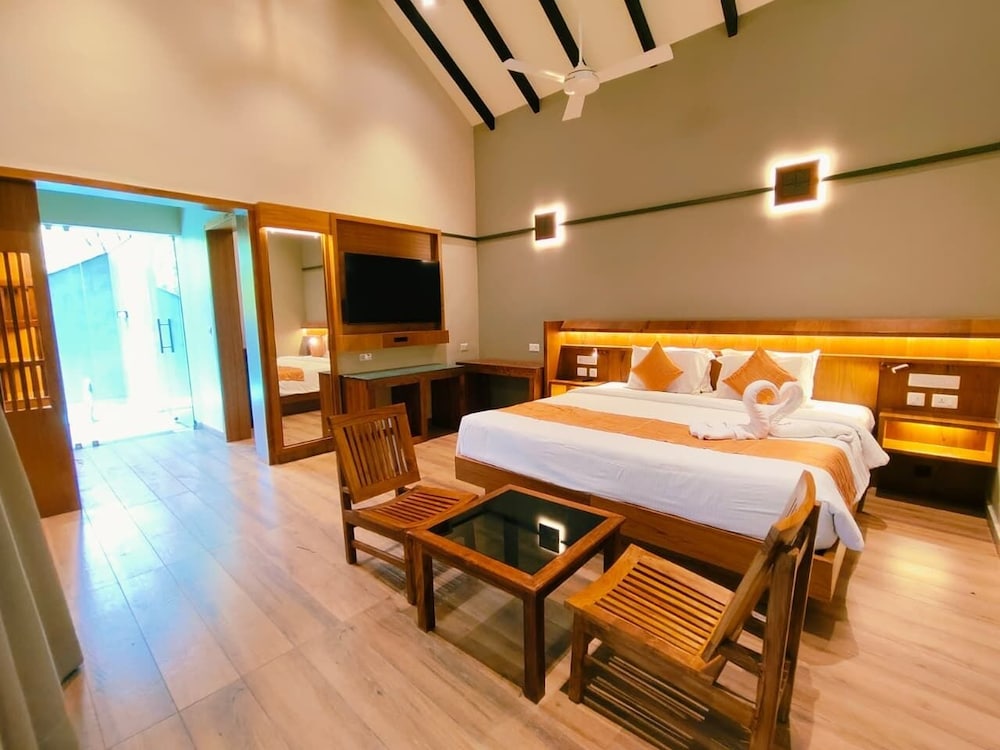 WAYANAD SILVERWOODS RESORT 11/55