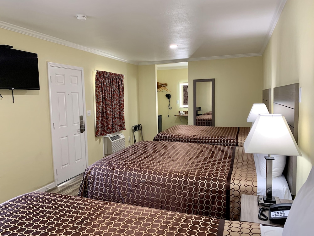 Estero Bay Motel 18/57