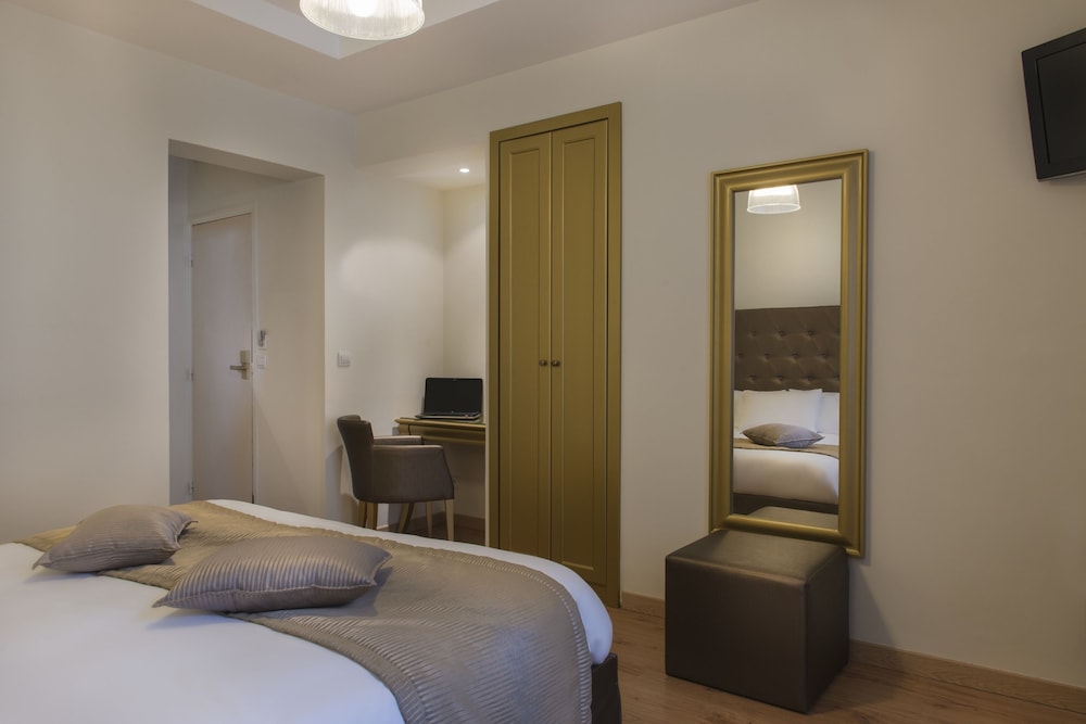 Ibis Styles Paris Batignolles 14/56