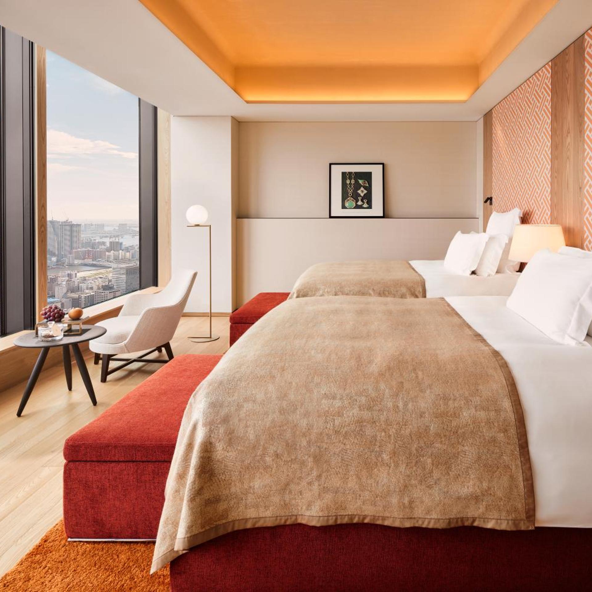 Deluxe, 2 Double Beds, Skyline View