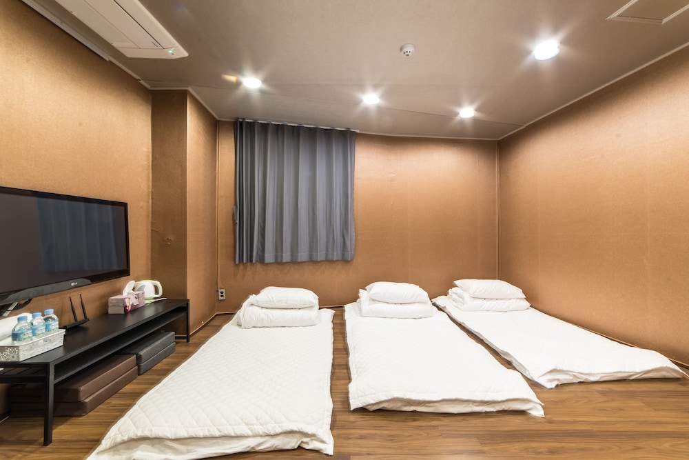 Soo Song Guest House 40/78