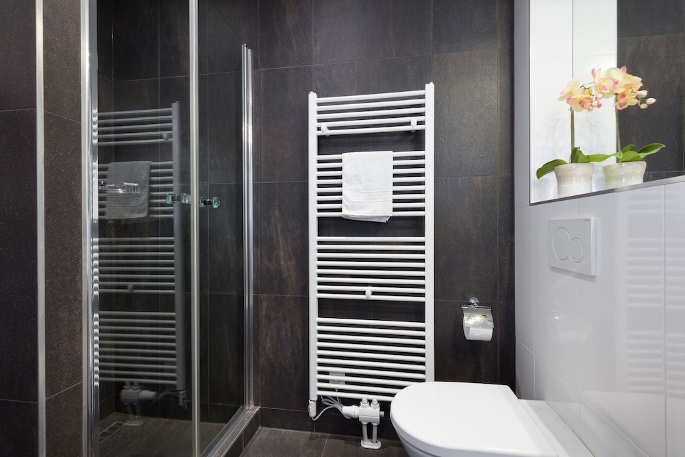 Rafael Kaiser Premium Apartments 48/50