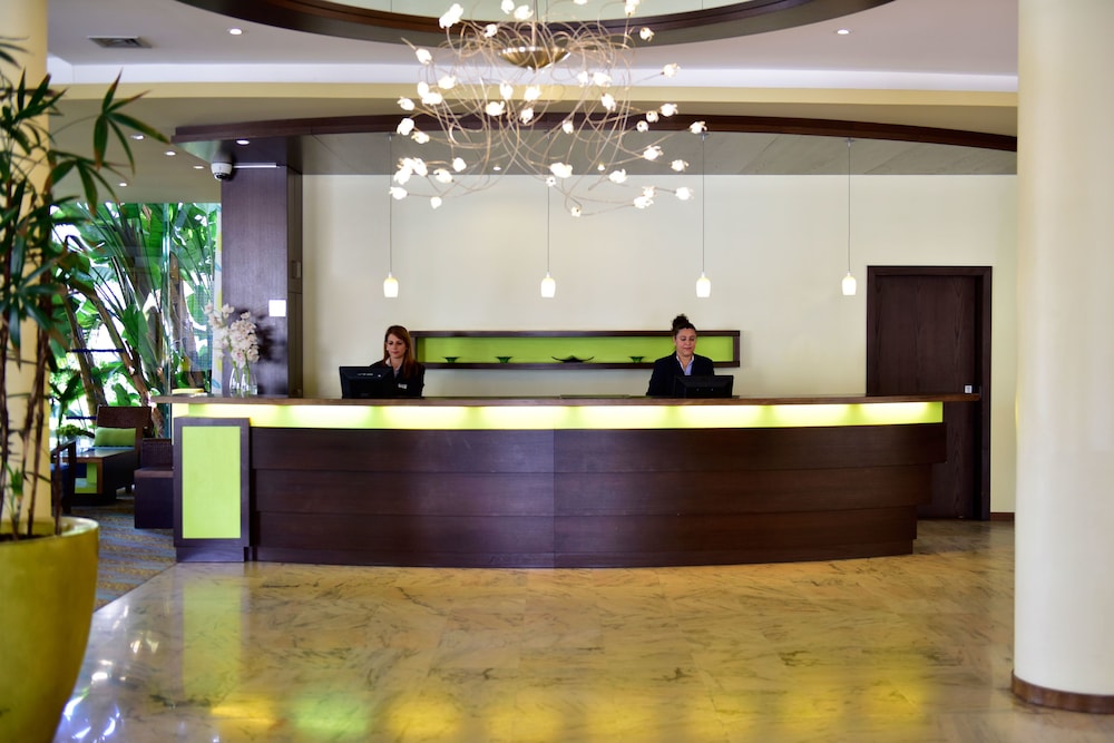 Pestana Viking Beach and Golf Resort 14/83