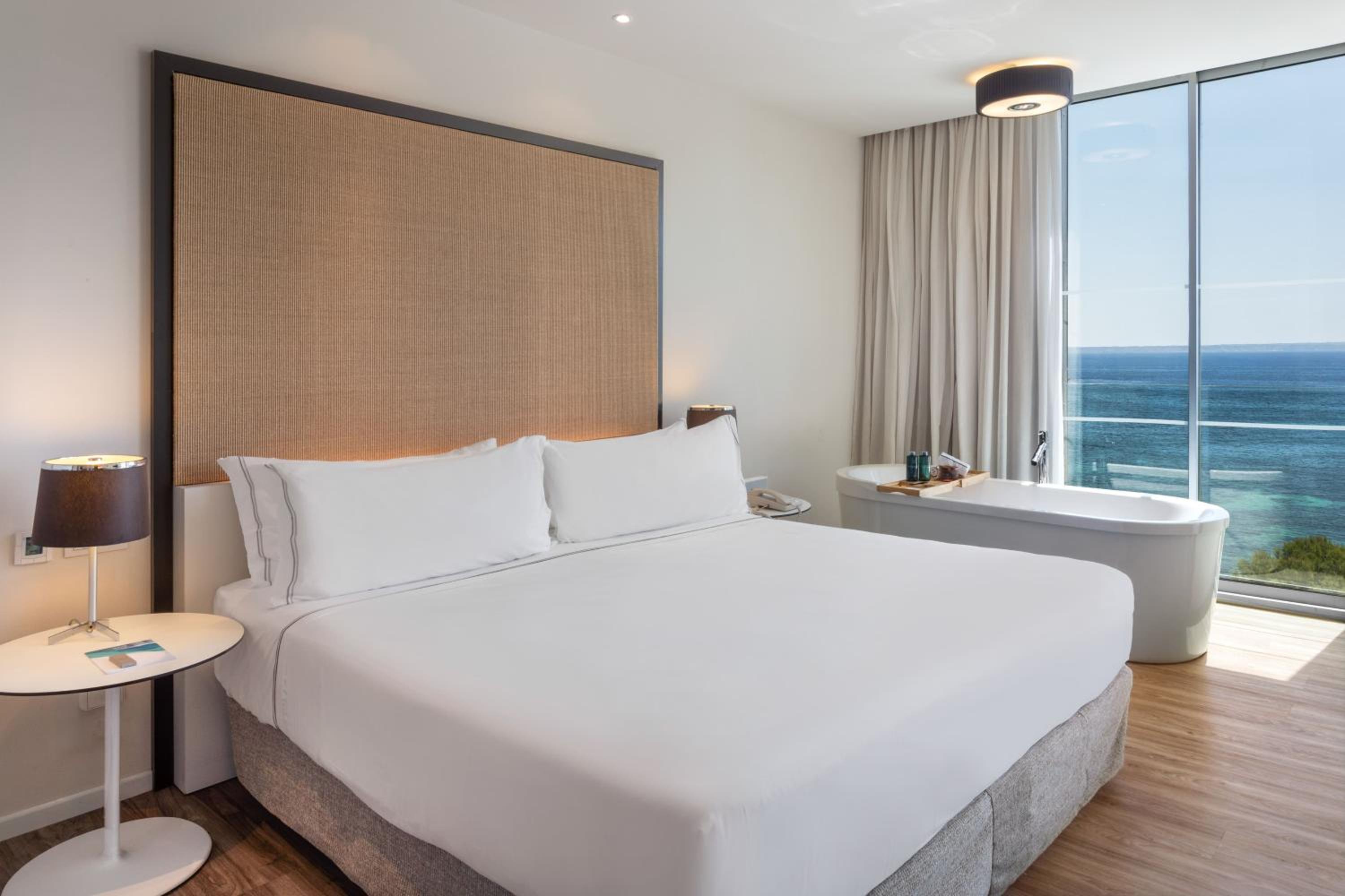 The Level, Junior Suite, Twin Beds