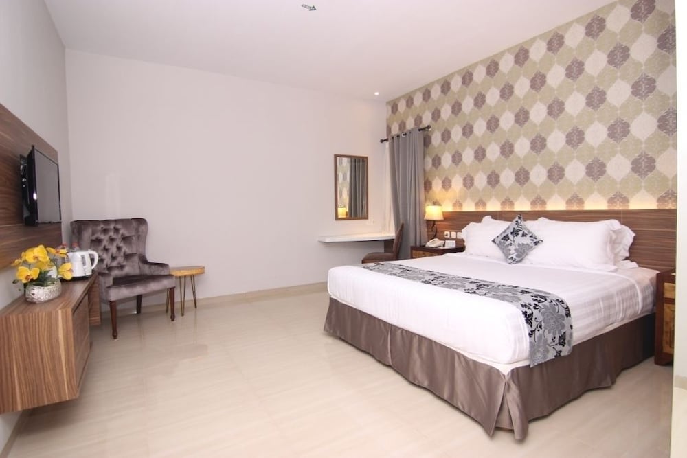 GRAND AMIRA HOTEL 18/63