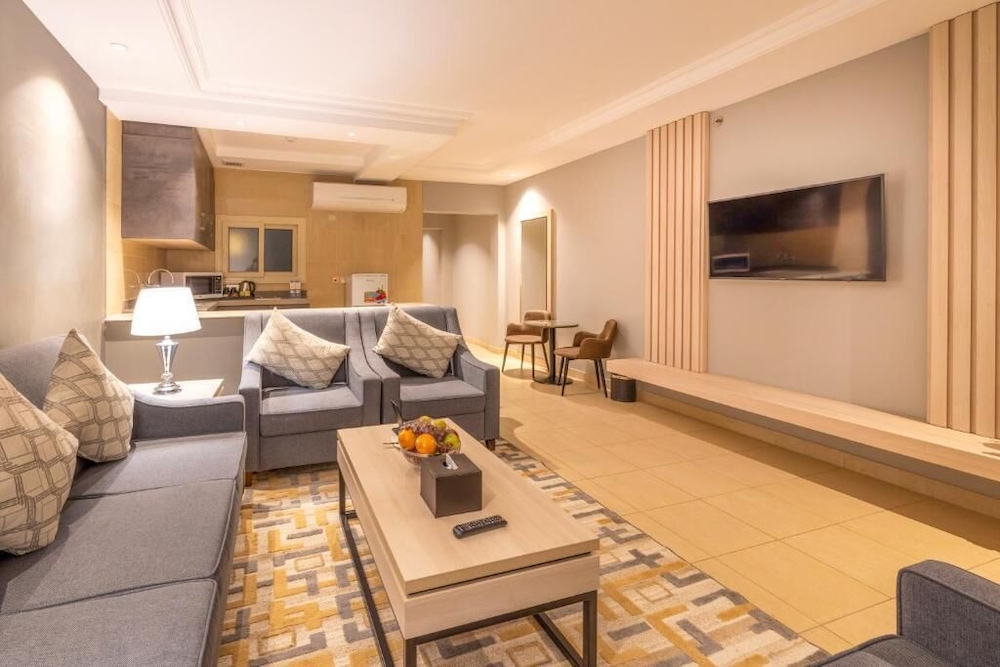 فندق انالة تبوك(Enala Hotel Apartments- Tabuk) 21/33