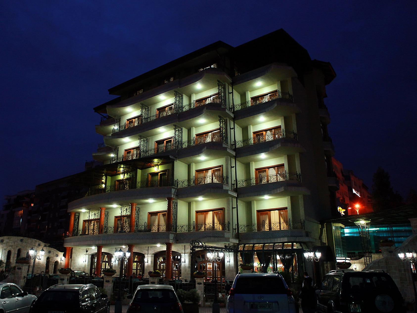 DINASTY in TIRANA