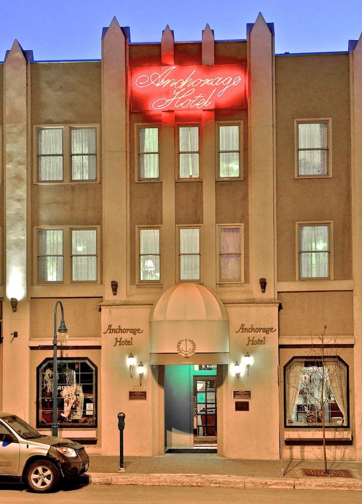 Historic Anchorage Hotel 2/33