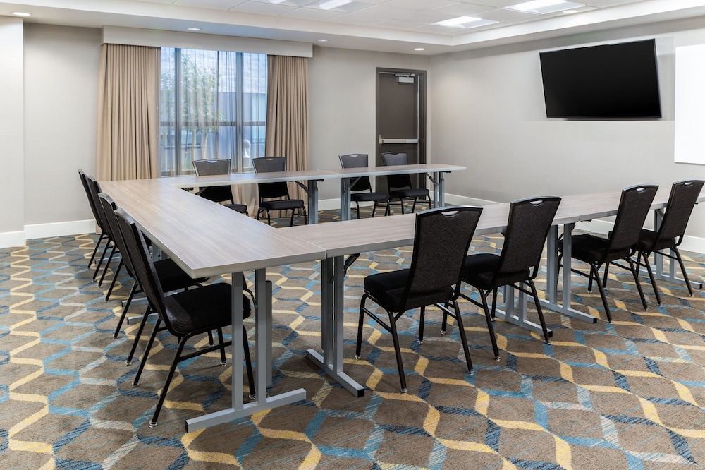 Residence Inn Fairfield Napa 24/39