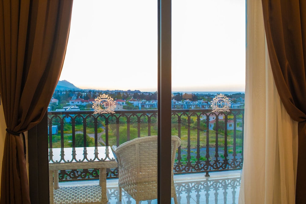 Mc Palace Hotel & Spa & Convention 39/41