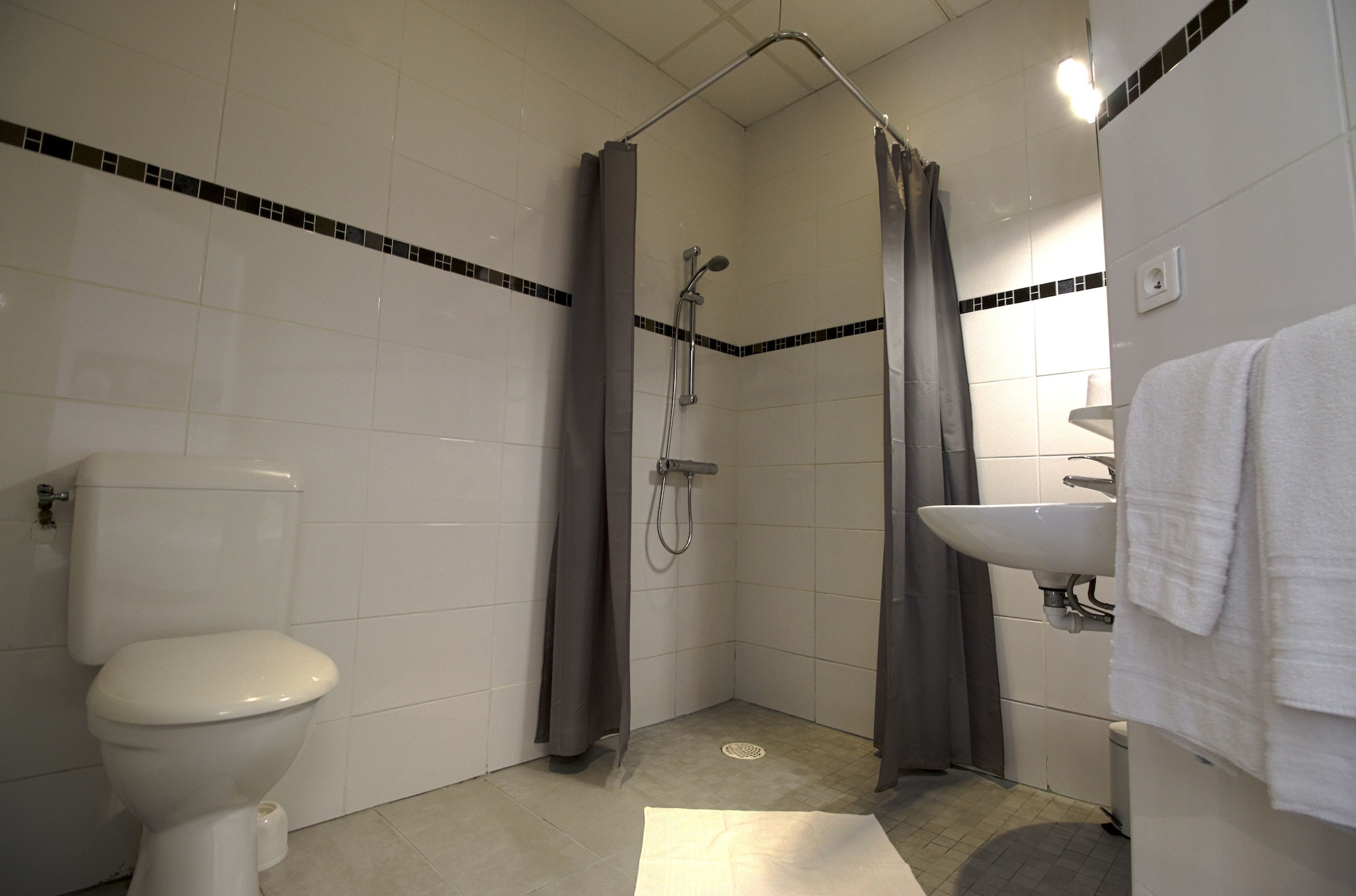 استوديو، APPART HOTEL MACON LE COURS MOREAU 4/6