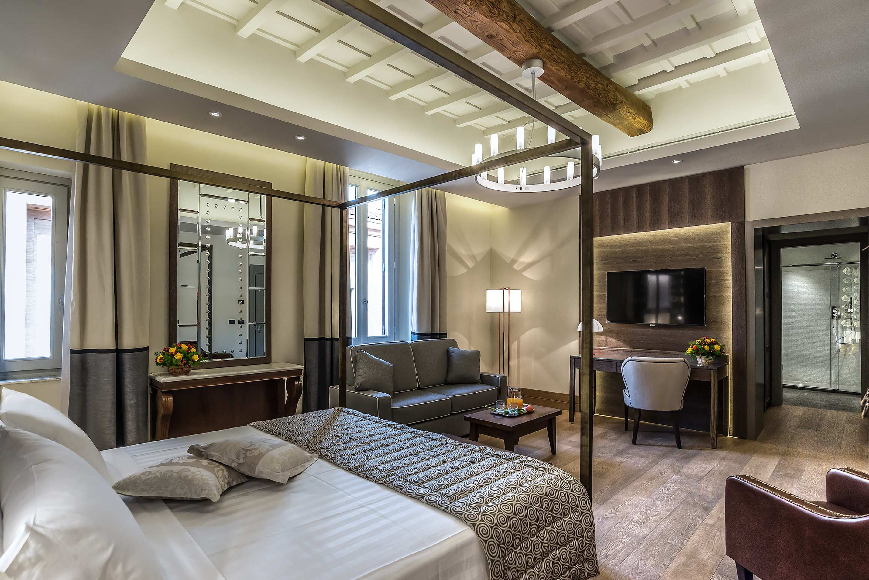 Junior Suite, Classic